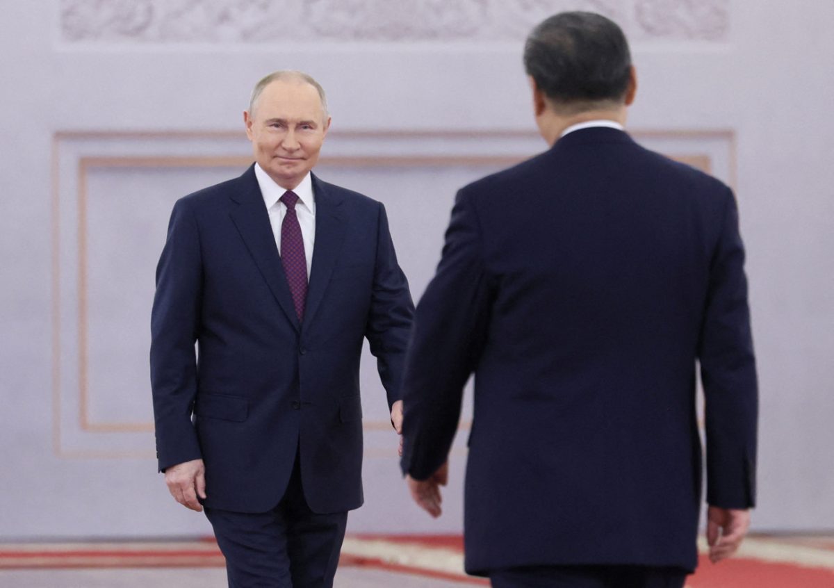 Ρωσία: Η εντυπωσιακή υποδοχή που επεφύλαξε ο Πούτιν στον Σι Τζινπίνγκ