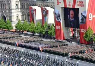 Ημέρα της Νίκης: «Το καθήκον μας είναι να υπερασπιστούμε τον ρωσικό στρατό», λέει ο Πούτιν