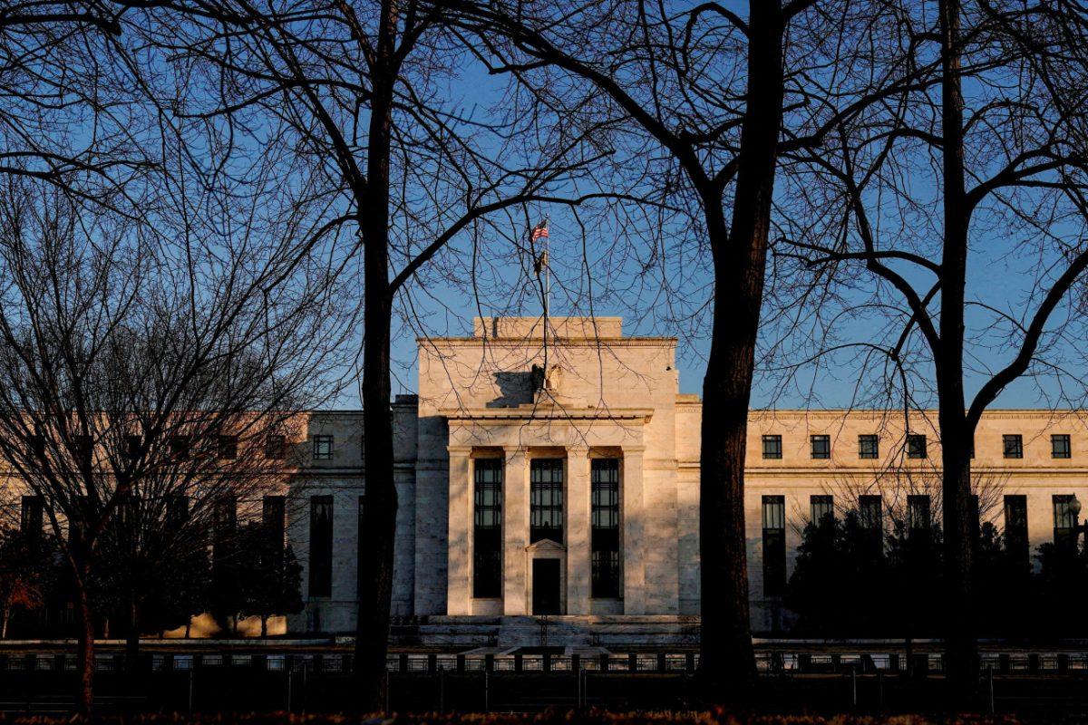 Federal Reserve: Περνά στην αντεπίθεση για τους δασμούς