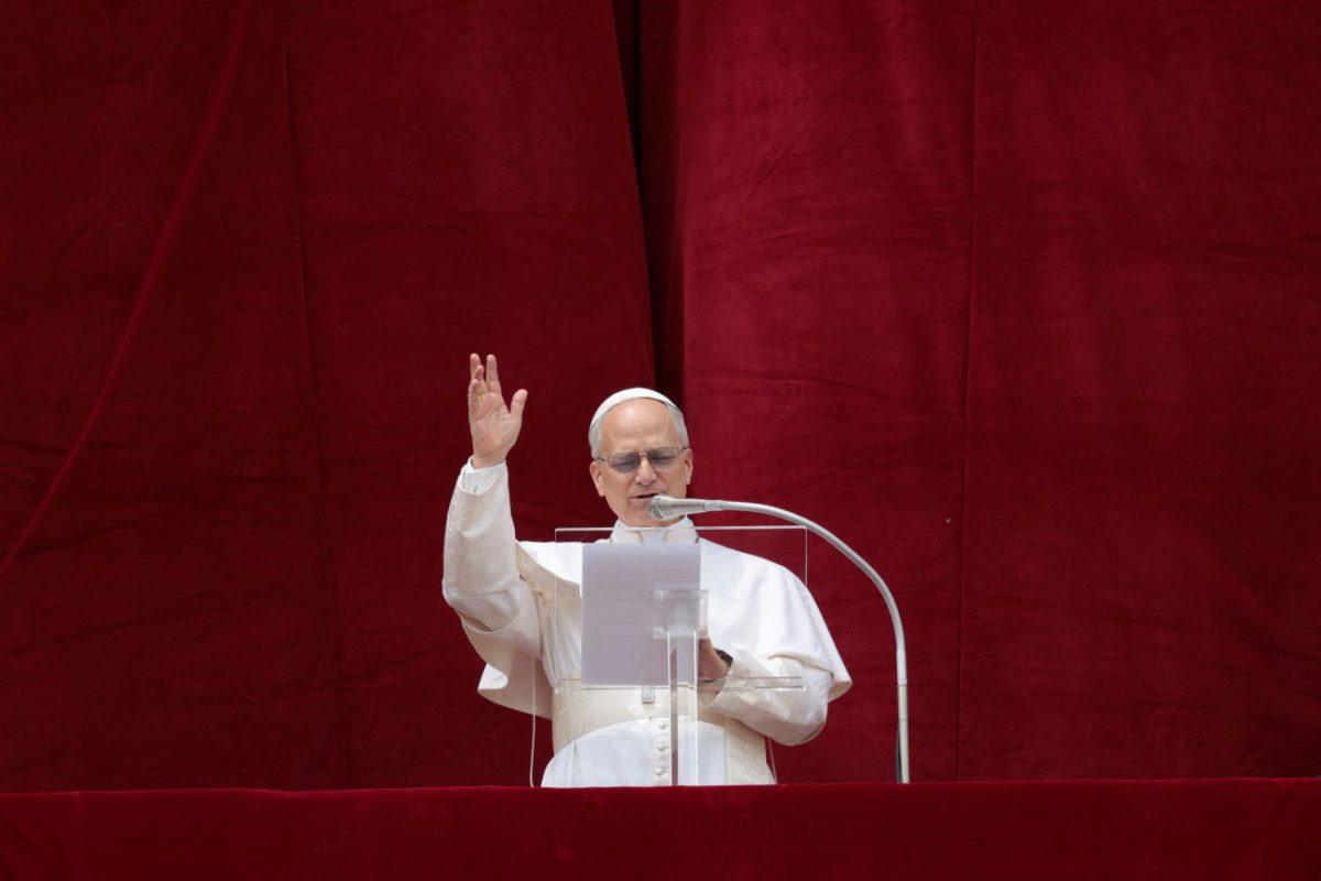 Πάπας Λέων ΙΔ’: Οι προκλήσεις, τα πιστεύω και η σύγκριση με τον Φραγκίσκο