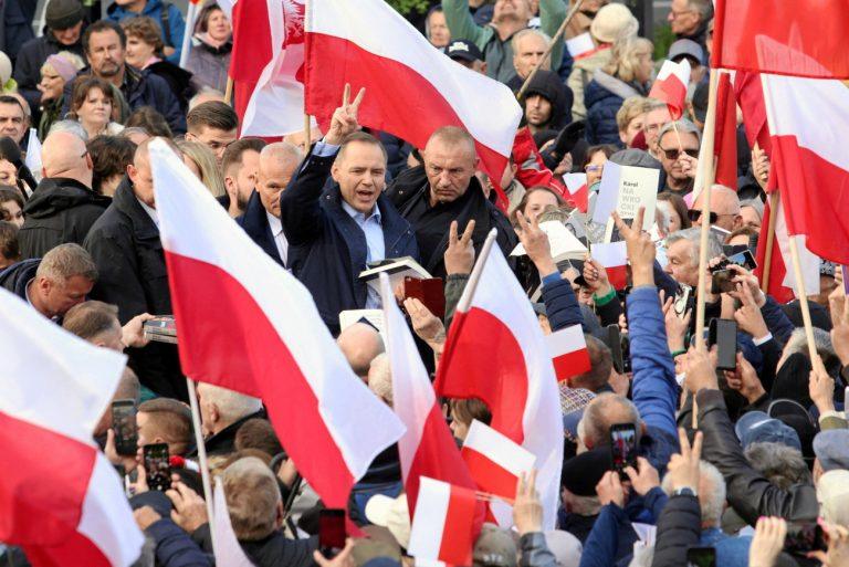 Πολωνία: Πρώτος γύρος εκλογών – Αμφίρροπη αναμέτρηση με φόντο την Ουκρανία