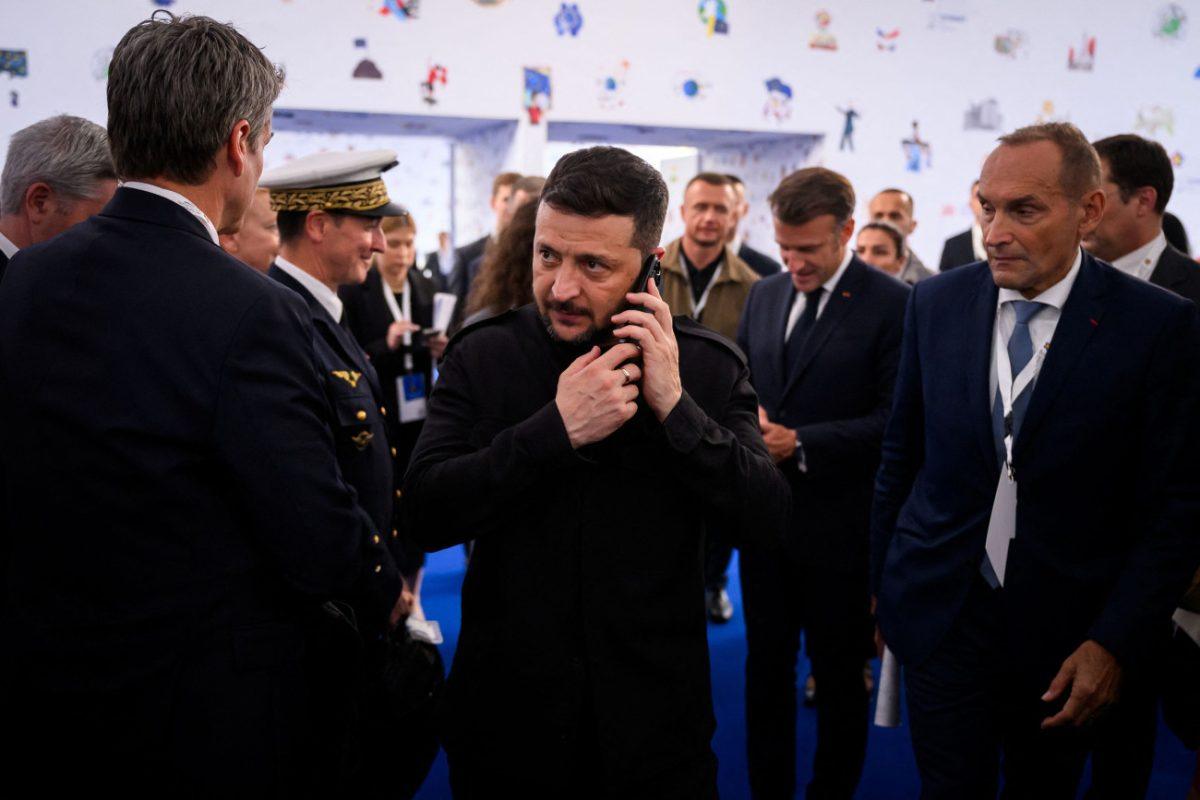 Ουκρανία: Γιατί ο Πούτιν δεν υποχωρεί – Γιατί ο Ζελένσκι έχει χάσει τον ύπνο του