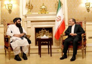 Η επιστροφή των Ταλιμπάν στη διεθνή σκηνή – Ποιες χώρες αναζητούν διπλωματικές σχέσεις;