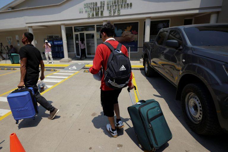 ΗΠΑ: Μετανάστες επαναπατρίστηκαν οικειοθελώς για να μην απελαθούν