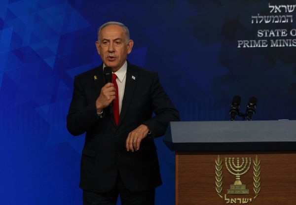 Η γενική εισαγγελέας απαγόρευσε στον Νετανιάχου να διορίσει νέο επικεφαλής της Σιν Μπετ