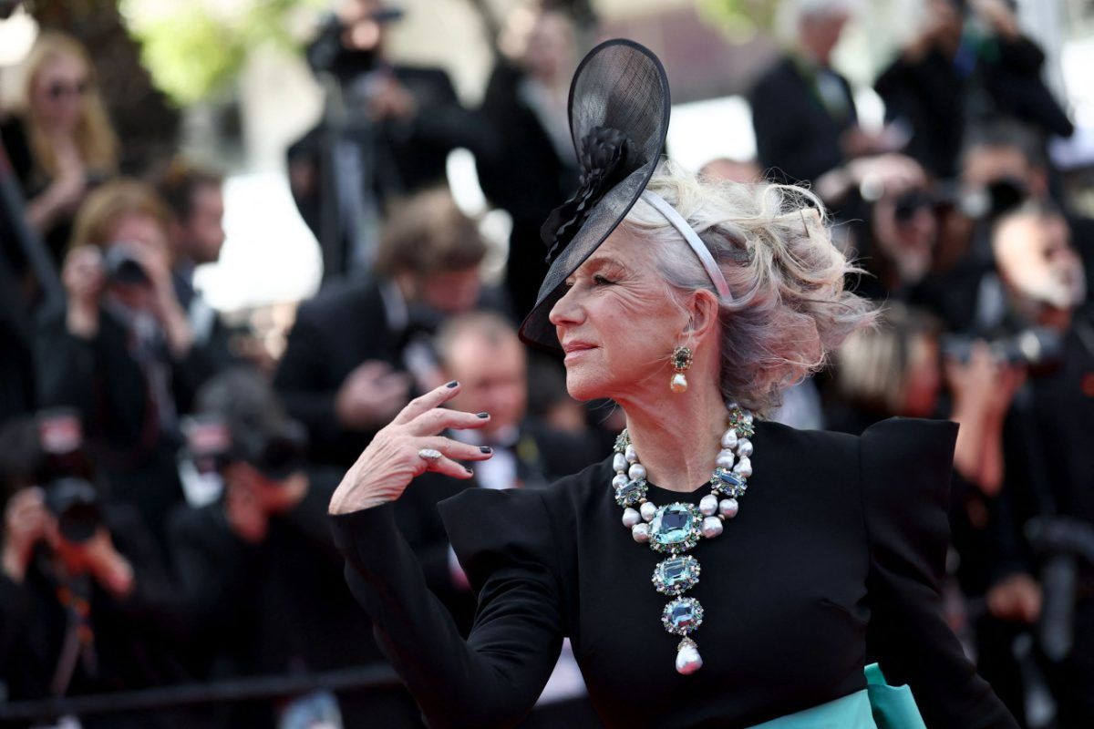 «The Thursday Murder Club»: Κυκλοφόρησε το teaser της ταινίας με τους Ελεν Μίρεν, Πιρς Μπρόσναν, Μπ. Κίνγκσλεϊ