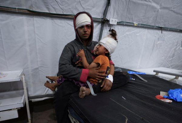 Γάζα: Δεν έχουν τέλος οι φονικές επιθέσεις του Ισραήλ – Τουλάχιστον 50 νεκροί από τα ξημερώματα της Δευτέρας