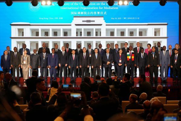 Η Κίνα δημιουργεί νέο διεθνή οργανισμό μεσολάβησης για την επίλυση των παγκόσμιων διαφορών