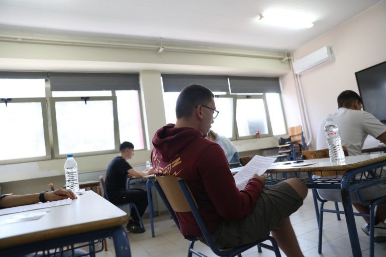 Πανελλαδικές 2025: Οι απαντήσεις στα θέματα των Νέων Ελληνικών στα ΕΠΑΛ