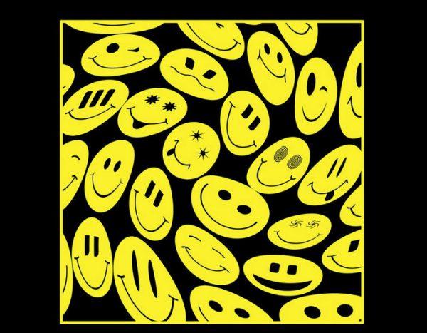 «Naked»: Ο ύμνος του 2000 σε νέο remake από τους Playmen