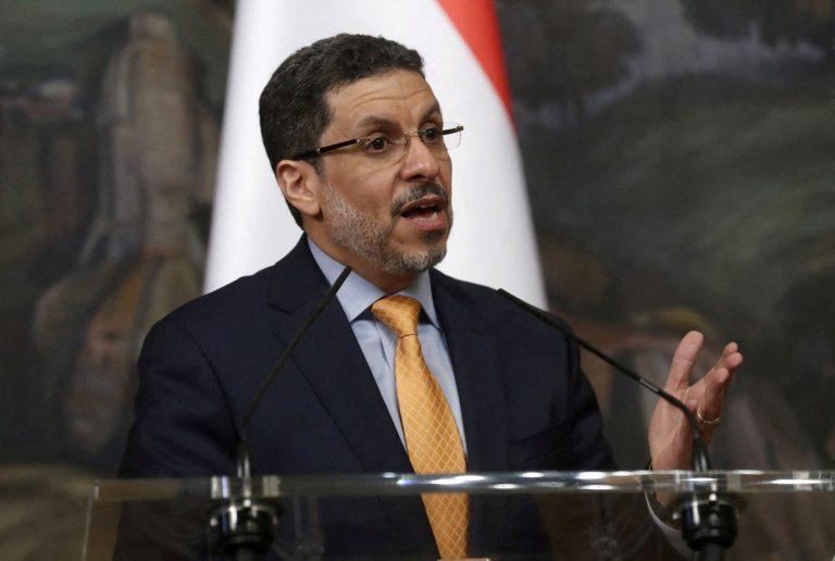 Υεμένη: Ο πρωθυπουργός ανακοίνωσε την παραίτησή του – Γιατί τον είχαν απαγάγει οι Χούθι