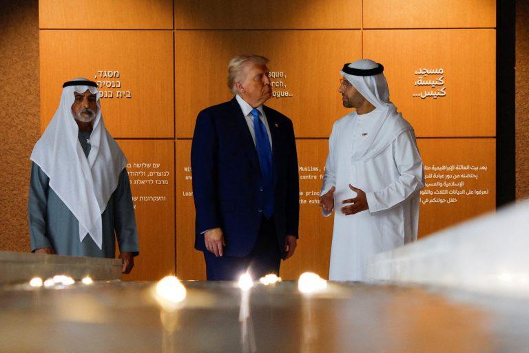 Ο Τραμπ διεκδικεί τα εύσημα για συμφωνίες στη Μέση Ανατολή που έκλεισαν πριν… αναλάβει πρόεδρος