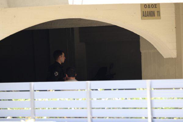 Νέα Σμύρνη: Ποινική δίωξη για ανθρωποκτονία με δόλο στον 71χρονο που σκότωσε τον γιο του