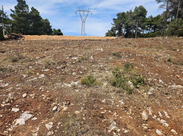 Το τριπλό κρυφό χτύπημα στους ιδιοκτήτες οικοπέδων