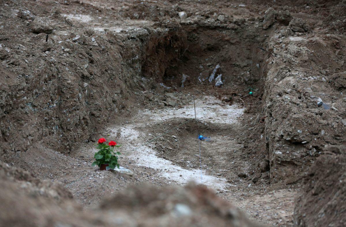 Θεσσαλονίκη: Βρέθηκε και άλλος ομαδικός τάφος στις Συκιές, όπου εντοπίστηκαν οι 33 σκελετοί από τον εμφύλιο
