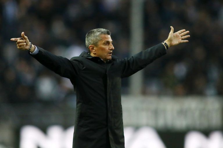 Ραζβάν Λουτσέσκου: Τα 1.095 χιλιόμετρα μεταξύ Βουκουρεστίου-Ροστόφ είναι πολύ περισσότερα…