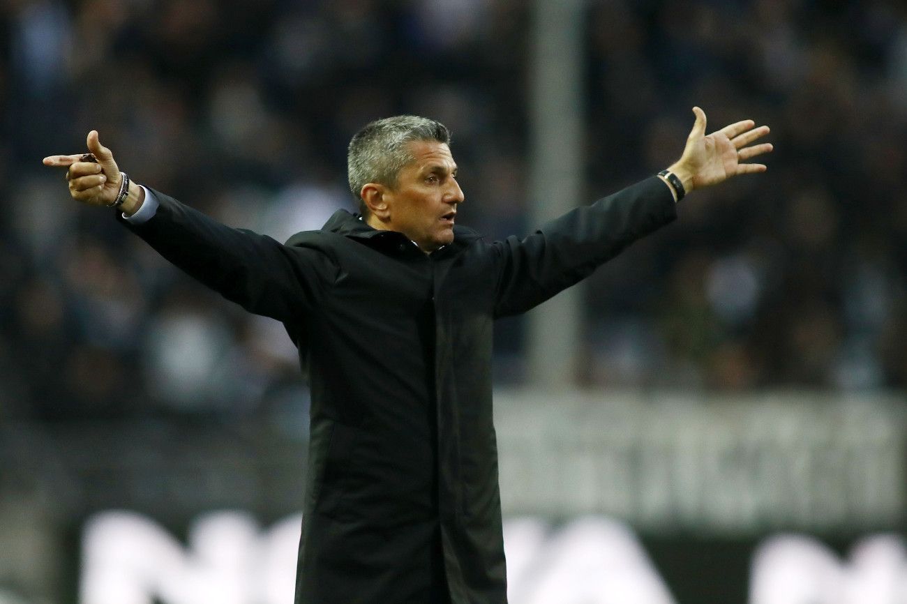 Ραζβάν Λουτσέσκου: Τα 1.095 χιλιόμετρα μεταξύ Βουκουρεστίου-Ροστόφ είναι πολύ περισσότερα…