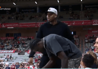 Απίθανη αντίδραση του Αντετοκούνμπο σε κάρφωμα του αδερφού του σε ματς της Μούρθια (vid)