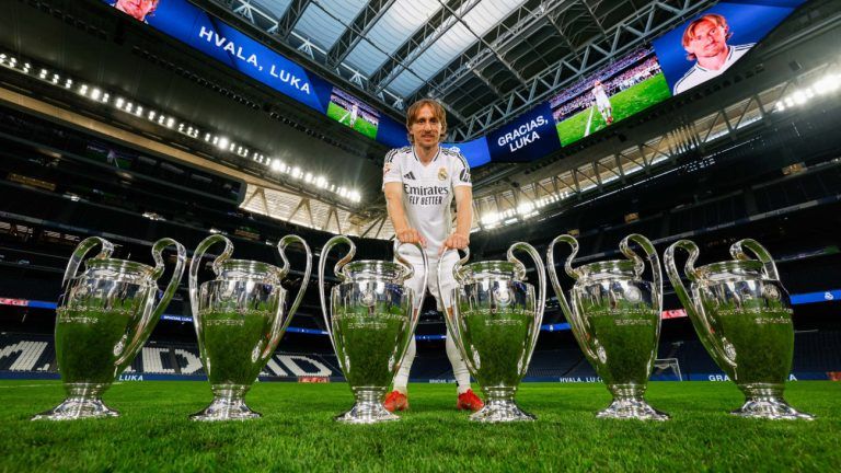 Σαν τον Λούκα Μόντριτς κανείς… (pics)