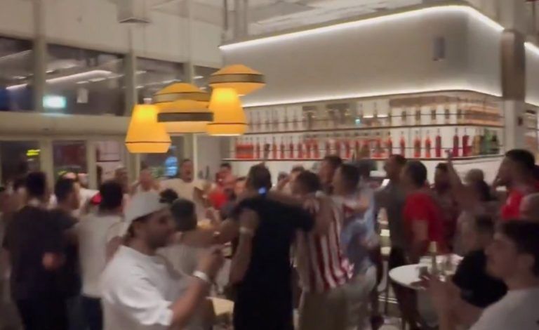 Ολυμπιακός: «100 χρόνια και δεν είναι αρκετά» – Απίστευτο πάρτι σε μπαρ του Άμπου Ντάμπι (vid)