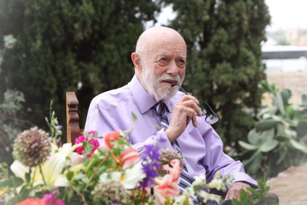 Ο Δήμος Κορινθίων τίμησε τον καθηγητή Dr. Charles Kaufman Williams, II