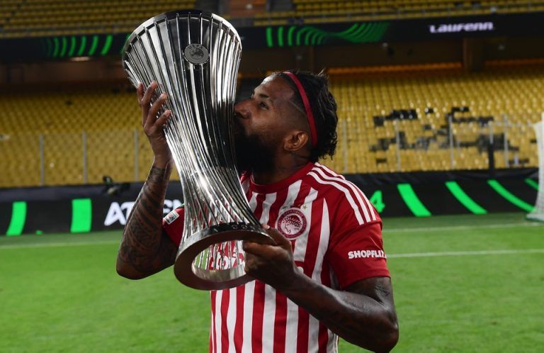 Ροντινέι: «Απίστευτοι οι οπαδοί του Ολυμπιακού – Θα θυμάμαι για πάντα το 6-1 με τη Μακάμπι»