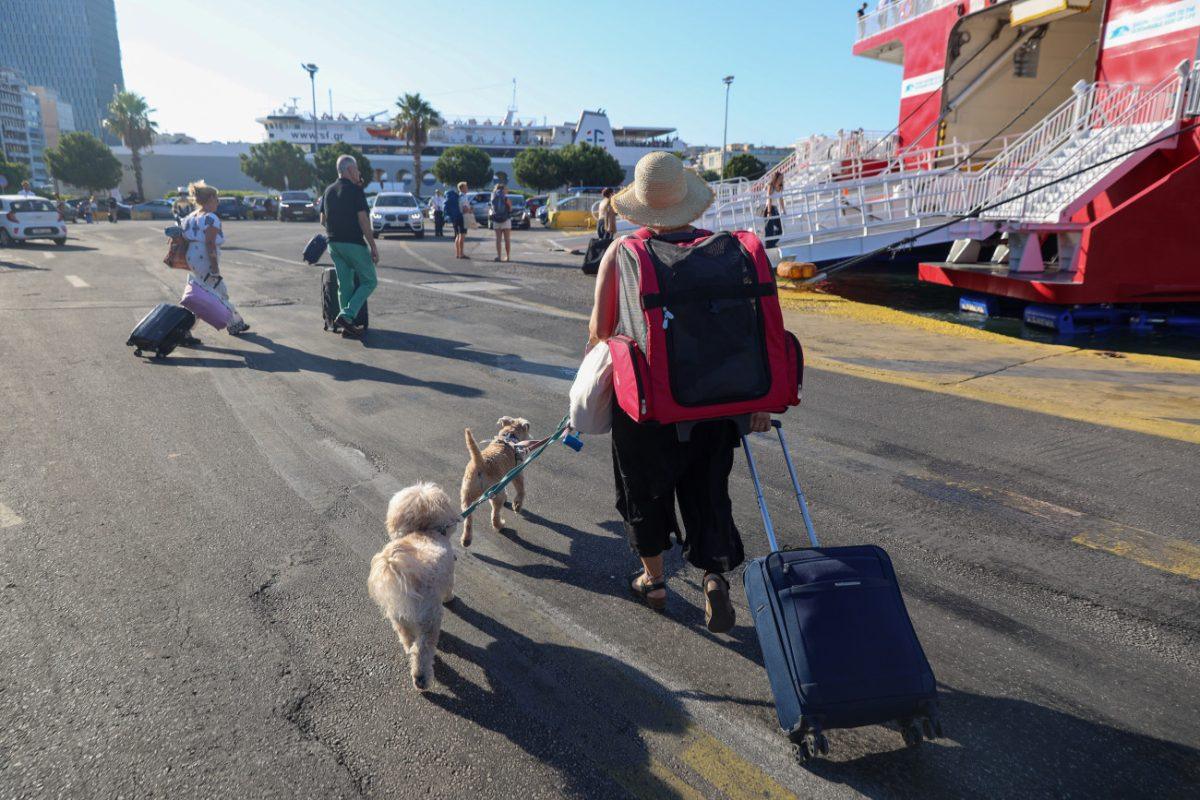 Επιτροπή Ανταγωνισμού: Οι αθέμιτες πρακτικές στην ακτοπλοΐα μπαίνουν στο μικροσκόπιο