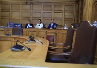 «Η πρόταση της ΝΔ είναι το επίσημο μπάζωμα των ευθυνών» – Αντιπολιτευτικά πυρά εν όψει προανακριτικής