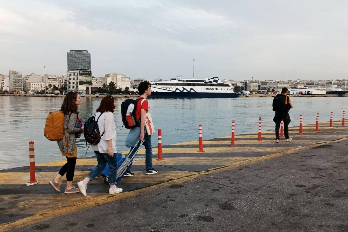 Κικίλιας: Καμία αύξηση στα ακτοπλοϊκά μέχρι τέλος του έτους – 40 εκατ. τον Μάιο για το μεταφορικό ισοδύναμο