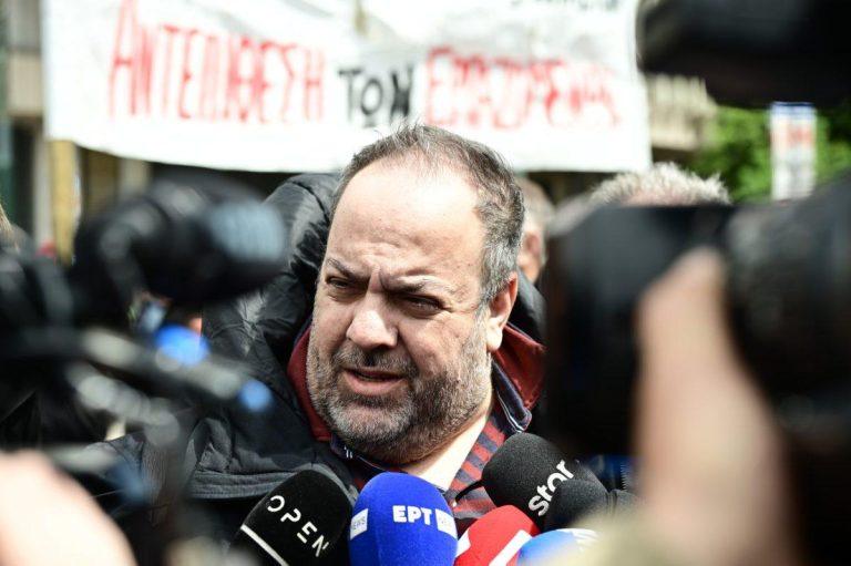 Φάμελλος και Χαρίτσης κατέθεσαν από κοινού ερώτηση για την «εκδικητική απόλυση Γενηδούνια»