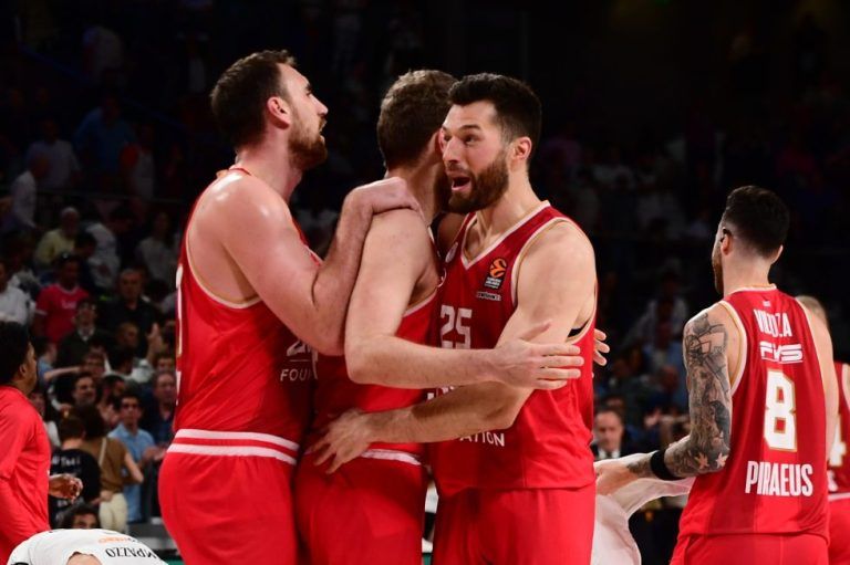 Mundo Deportivo: «Ετοιμάζει rebuild ο Ολυμπιακός – Αυτός είναι στην ατζέντα του»