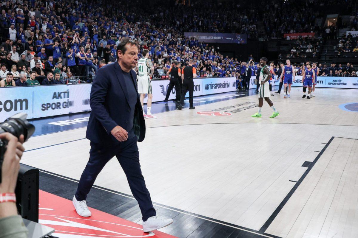 Το δώρο των οπαδών της Εφές στον Παναθηναϊκό