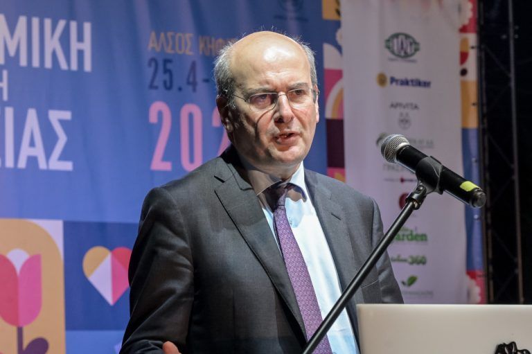 Χατζηδάκης: Εξετάζουμε να αναλάβει η ΑΑΔΕ τη δουλειά που έκανε ο ΟΠΕΚΕΠΕ