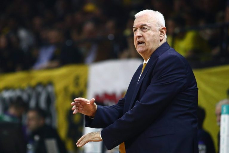 Σάκοτα: «Χαρά μας να παίζουμε με μια ομάδα όπως ο Ολυμπιακός»