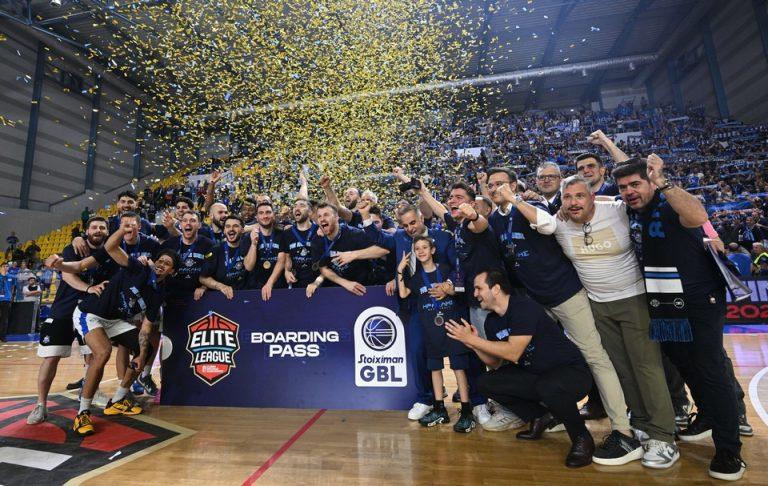 Ανεβαίνει πιο ώριμος