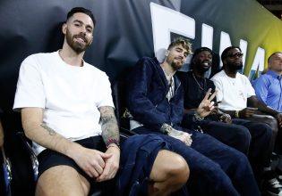 Βλέπει τον τελικό του BCL μαζί με Λεσόρ, Μπράουν και Χουάντσο ο Βιλντόζα (pics, vid)