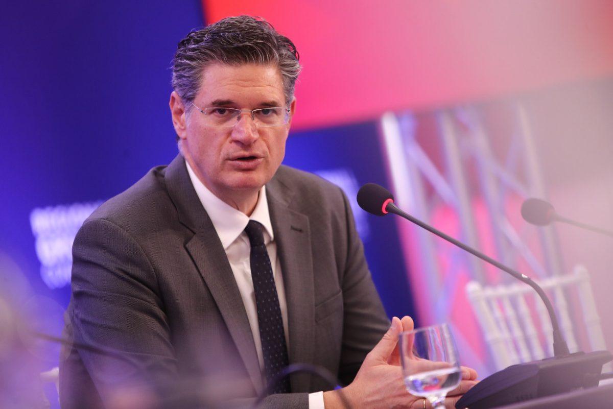 ΣΥΡΙΖΑ: «Η κοινωνία στηρίζει τους εκπαιδευτικούς, που δεν τρομοκρατούνται και δεν υποχωρούν»