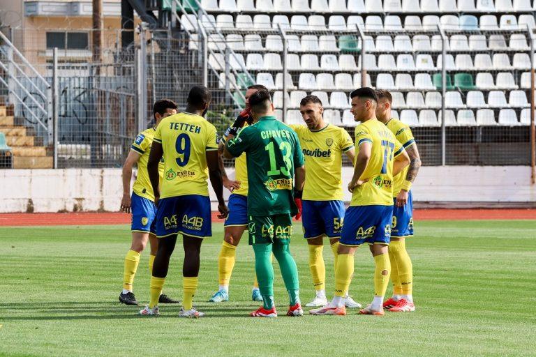 Λεβαδειακός – Παναιτωλικός 1-2: Ανατροπή και τρίποντο για τους Αγρινιώτες