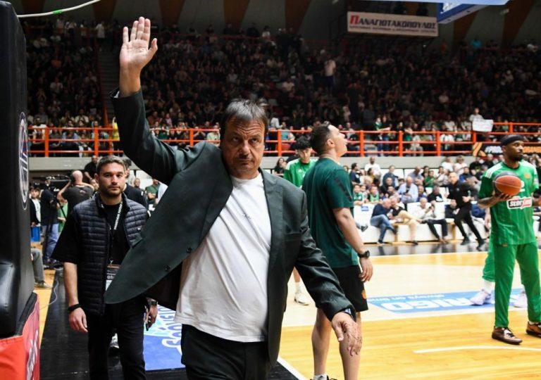 Αταμάν: «Ο Ναν έχει έναν μικρό τραυματισμό στα δάχτυλα»