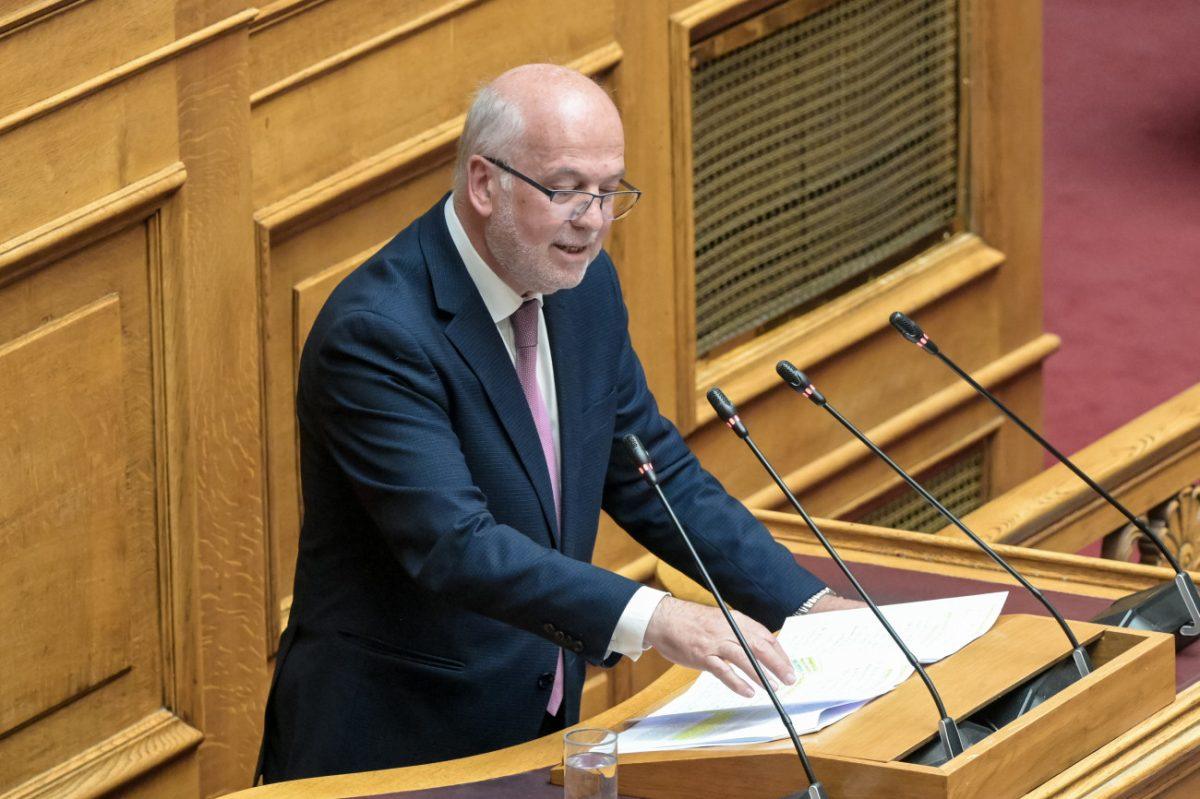 ΠΑΣΟΚ: Πολιτικός τσαρλατάνος ο Φλωρίδης – Αυτός δεν χαρακτήριζε «ευαγγέλιο» το πόρισμα του ΕΟΔΑΣΑΑΜ;