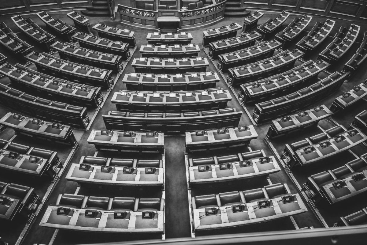 Γάζα: Το «σφυροκόπημα» της αντιπολίτευσης προς το Μαξίμου και η «μάχη» εντυπώσεων