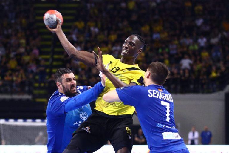 ΑΕΚ – Αλκαλόιντ 25-29: Ήττα στον πρώτο τελικό – Θα το παλέψει στη ρεβάνς (vid)