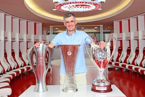 «Υπόκλιση» Marca στον Μεντιλίμπαρ: «Δεν μπορεί να κάνει δύο βήματα στους δρόμους της Ελλάδας»