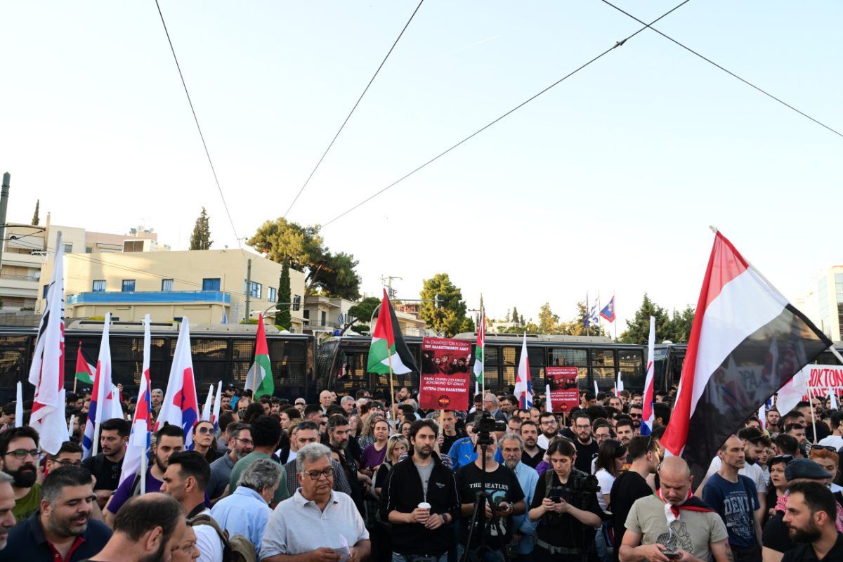 Γάζα: Συγκέντρωση στην ισραηλινή πρεσβεία – «Ο λαός της Παλαιστίνης δεν παλεύει μόνος του»