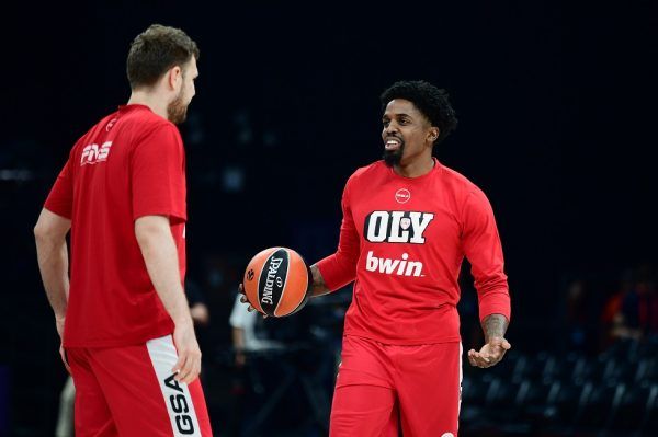 Ο ΜακΚίσικ σκέφτεται να αποσυρθεί από το μπάσκετ