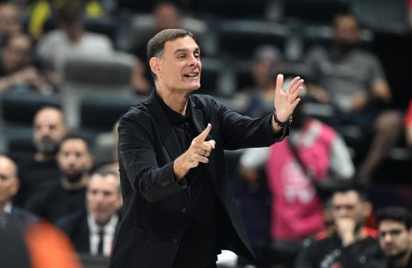 Η πίεση είναι και πάλι στο μέρος του