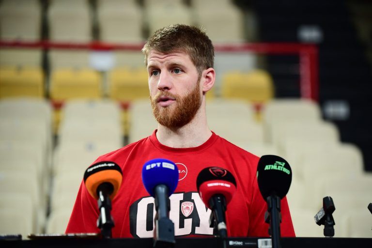 Γουόκαπ: «Πρέπει να είμαστε έτοιμοι για πόλεμο στους τελικούς»