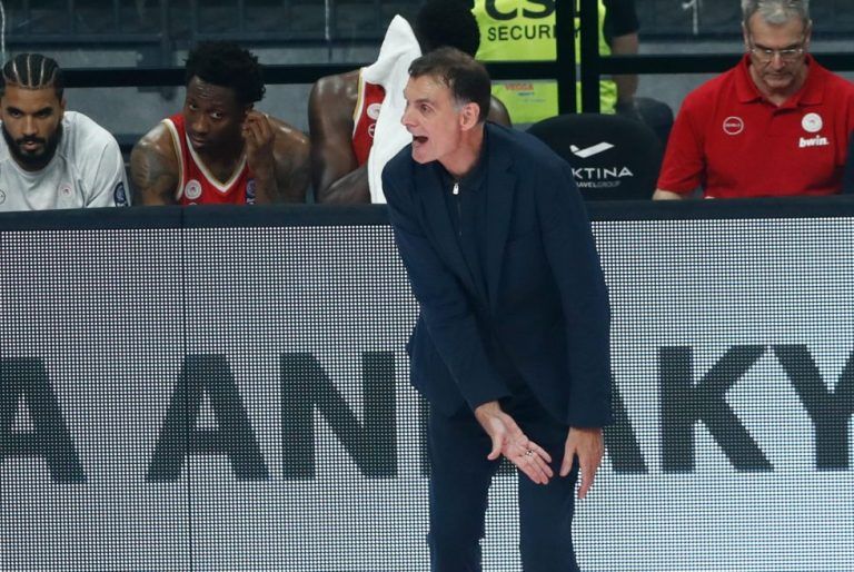 Μπαρτζώκας: «Να αναλογιστεί ο κάθε παίκτης τι χρειάζεται σε αυτό το επίπεδο για να κερδίσουμε»
