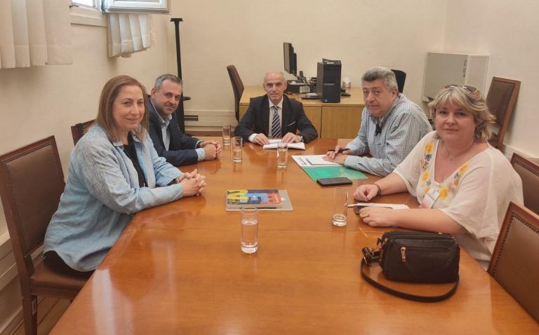 ΣΥΡΙΖΑ: Οι πολιτικές της κυβέρνησης θέτουν σε κίνδυνο το δημόσιο χαρακτήρα και τη βιωσιμότητα του ΕΦΚΑ