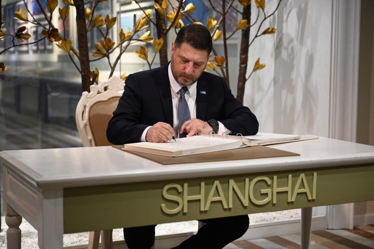 Με τον Δήμαρχο Σαγκάης συναντήθηκε ο Περιφερειάρχης Αττικής